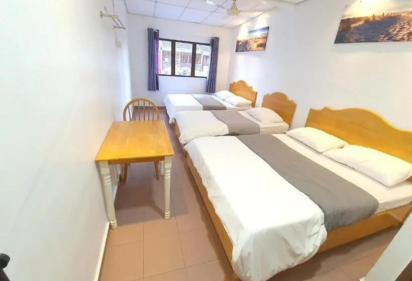 Habitació Familiar Deluxe, Grand Star