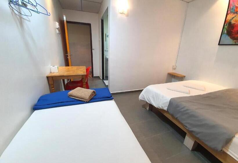 اتاق لوکس سه تخته, Grand Star