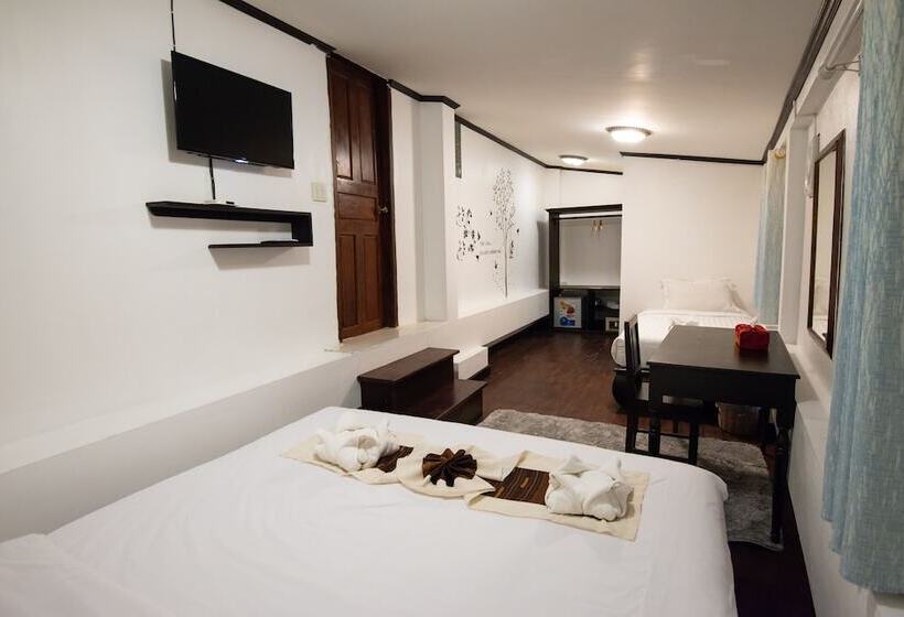 חדר דלוקס לשלושה, Jasmine Ville Guesthouse