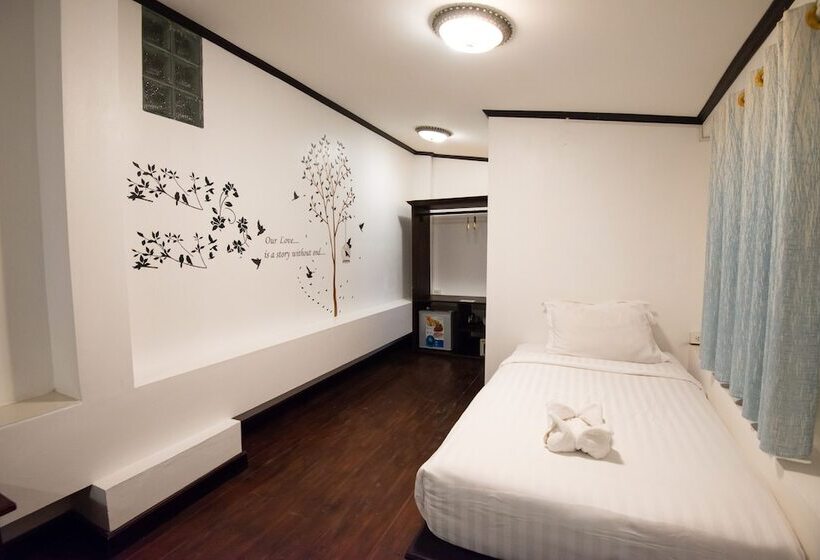 디럭스 트리플 룸, Jasmine Ville Guesthouse