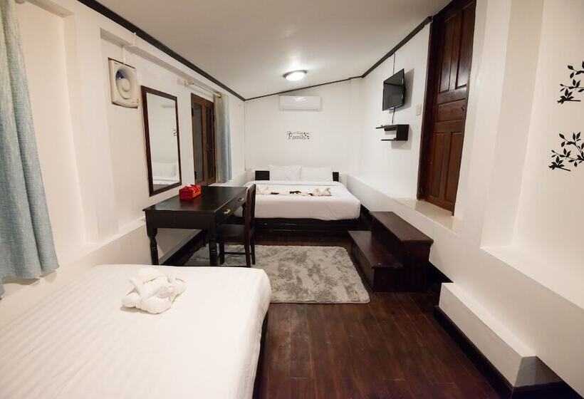 חדר דלוקס לשלושה, Jasmine Ville Guesthouse