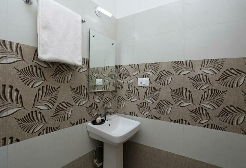 اتاق لوکس, Kss Inn