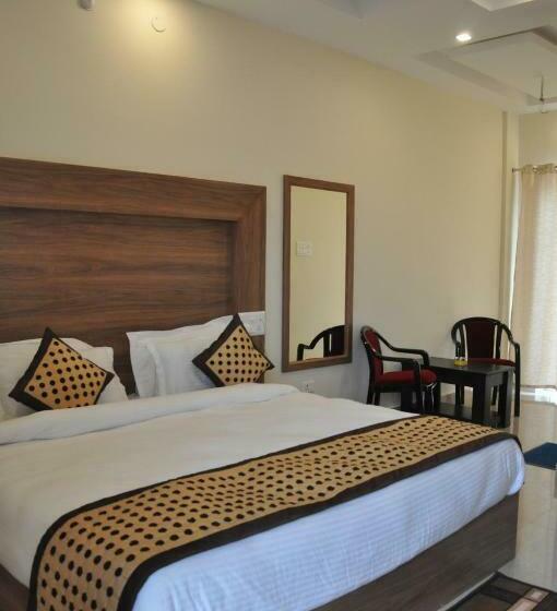 اتاق لوکس, Kss Inn