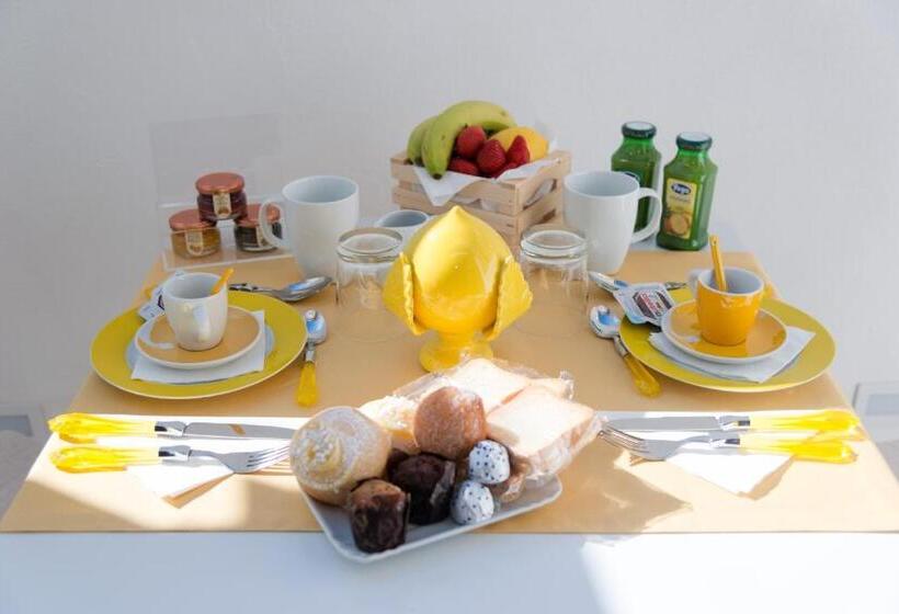 غرفة قياسية مزوَّدة بشُرفة, Sorrento Stylish Rooms