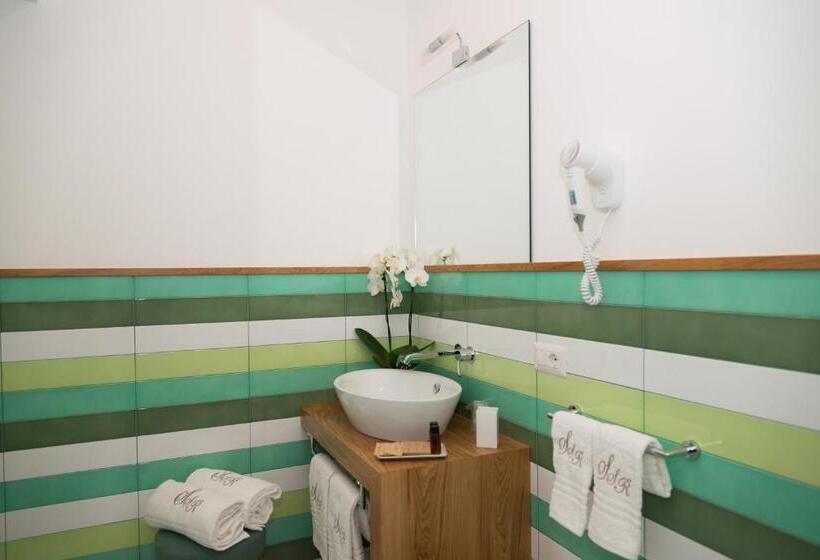 Номер Стандарт, Sorrento Stylish Rooms