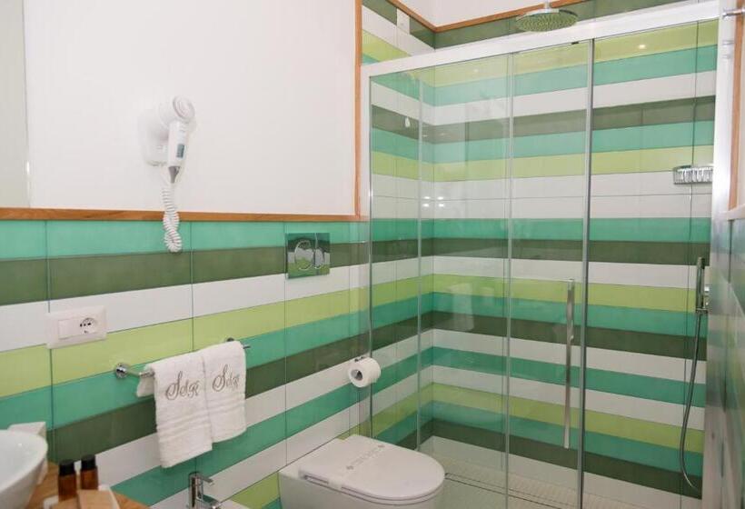 Номер Стандарт, Sorrento Stylish Rooms