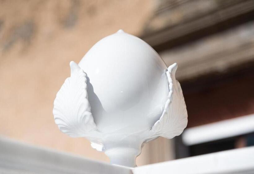 Номер Deluxe с Балконом, Sorrento Stylish Rooms