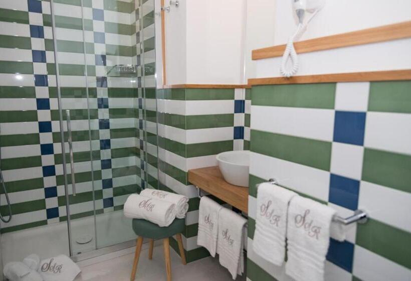 Номер Deluxe с Балконом, Sorrento Stylish Rooms