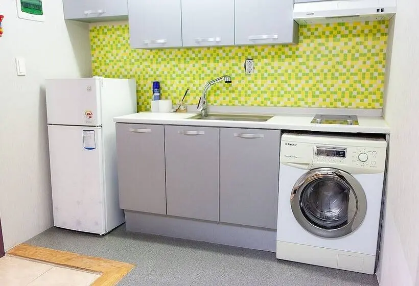 اتاق استاندارد سه نفره, Mihojae Hostel Busan