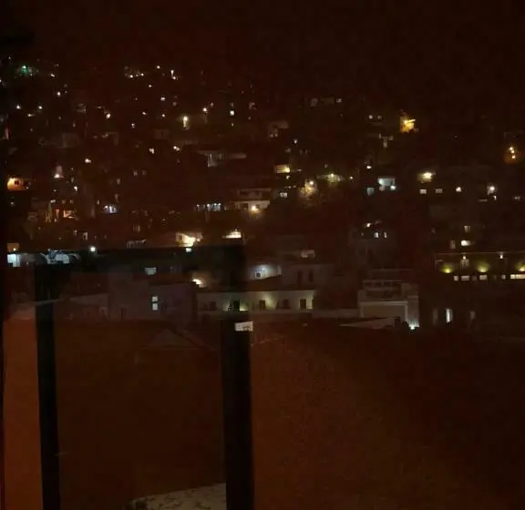 اتاق استاندارد, Del Conde