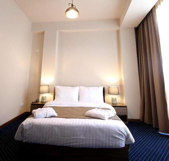 مجموعه ویستا شهر, Garden Palace