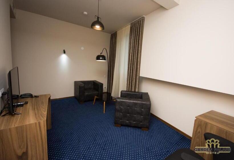 مجموعه ویستا شهر, Garden Palace