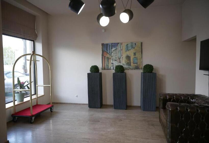 اتاق سوپریور با چشم‌انداز شهر, Garden Palace