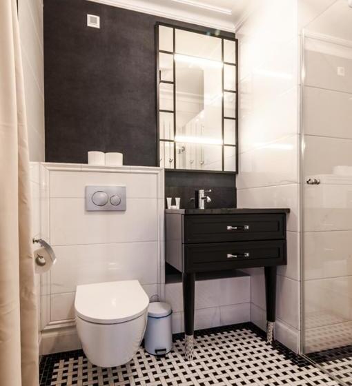 חדר דלוקס, Gotyk House