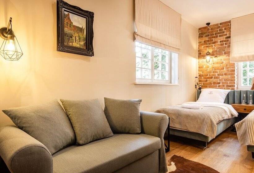 חדר סטנדרט, Gotyk House