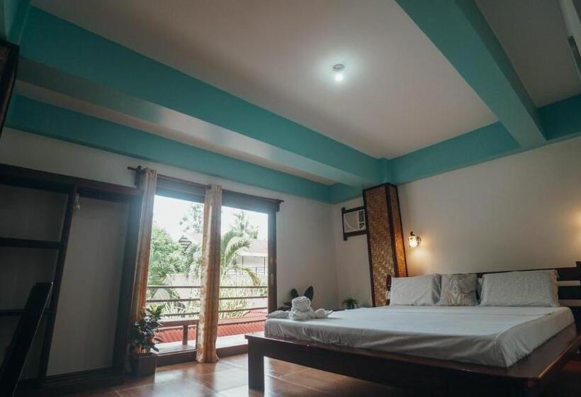 اتاق لوکس, Point 303 Resort