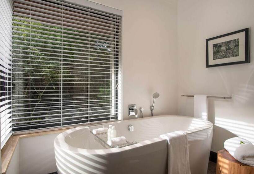 סוויטת ג'וניור נוף הרים, Shamwari Eagles Crag