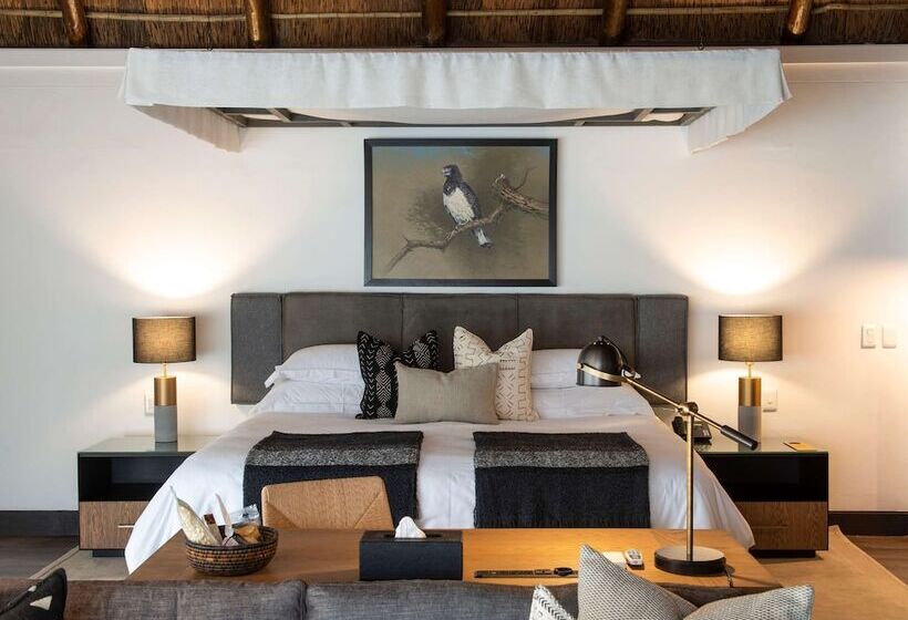 山の見えるジュニアスイート, Shamwari Eagles Crag