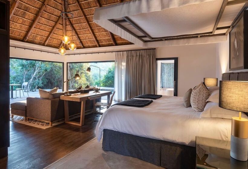 山の見えるジュニアスイート, Shamwari Eagles Crag