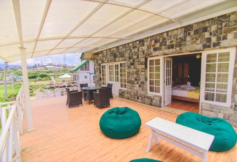 スーペリアールーム, Sarah Cottage  Nuwara Eliya