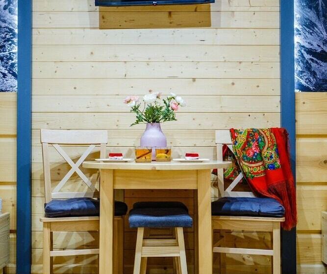 اتاق لوکس چهار تخته, Willa U Gałów