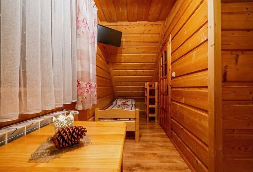 Quarto Triplo Estandar, Willa U Gałów