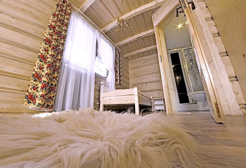 اتاق استاندارد سه نفره, Willa U Gałów