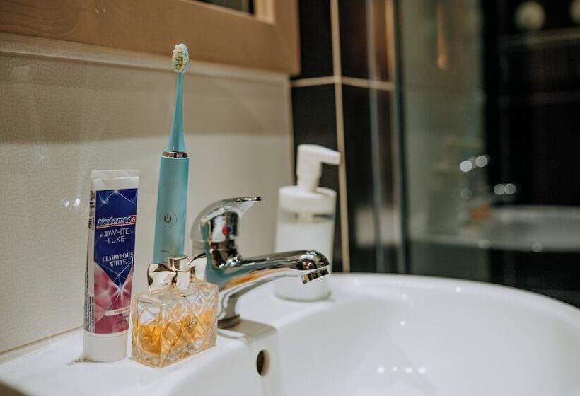 اتاق استاندارد چهار تخته, Willa U Gałów