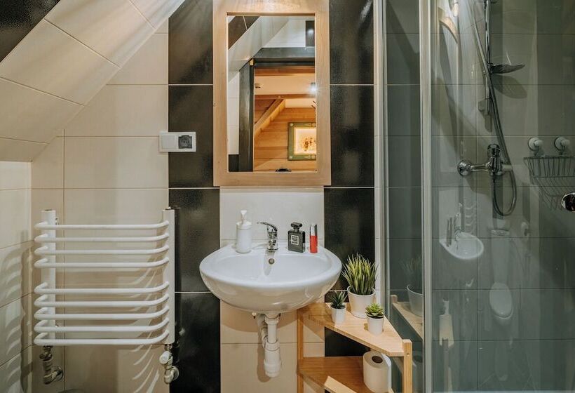 اتاق استاندارد, Willa U Gałów