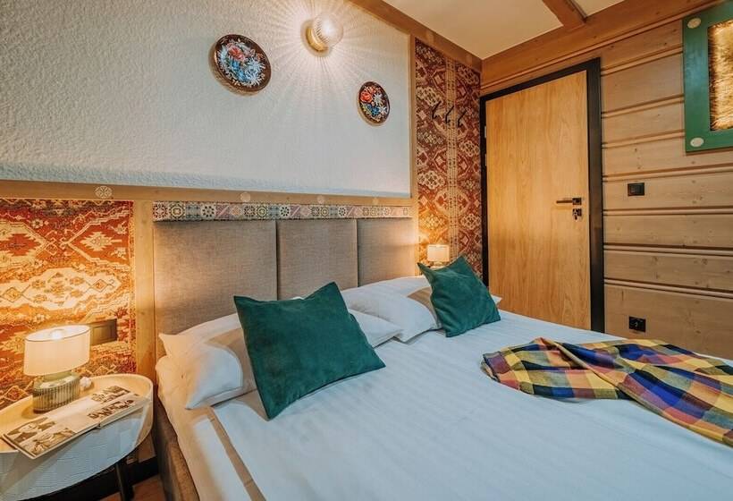 اتاق استاندارد سه نفره, Willa U Gałów