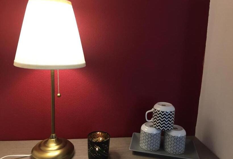 Chambre Standard Salle de Bain Extérieure, Retrò B&b