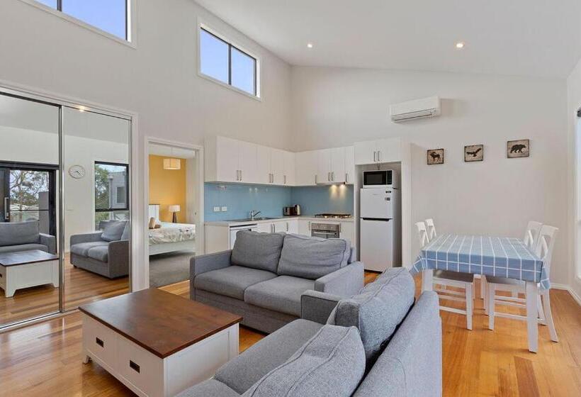 דירת דלוקס 2 חדרי שינה, Apollo Bay Seal Apartments
