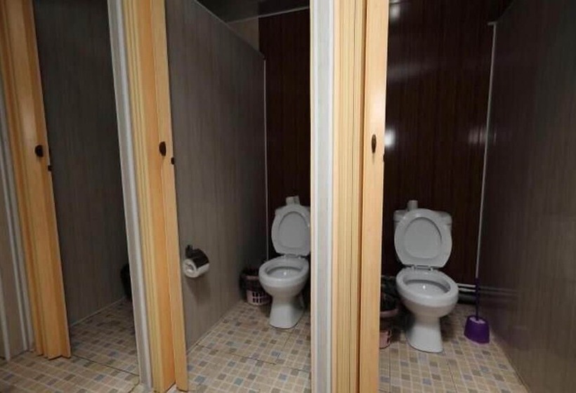 اتاق استاندارد, Hostel Sfera