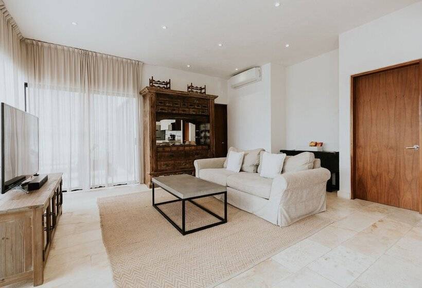 2 Szobás Suite, The Strabon Tulum