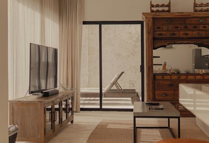 2 Szobás Suite, The Strabon Tulum