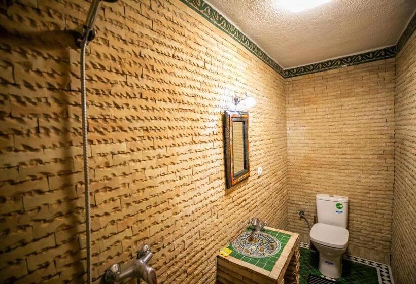 标准间, Dar Elinor