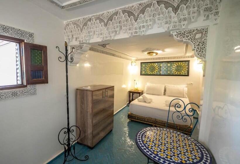 经济房, Dar Elinor