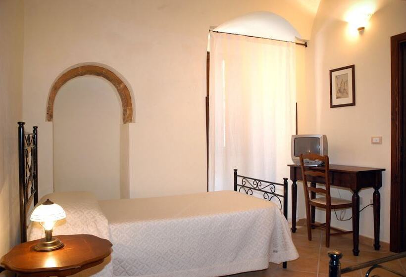 Номер Стандарт, B&b Macrina