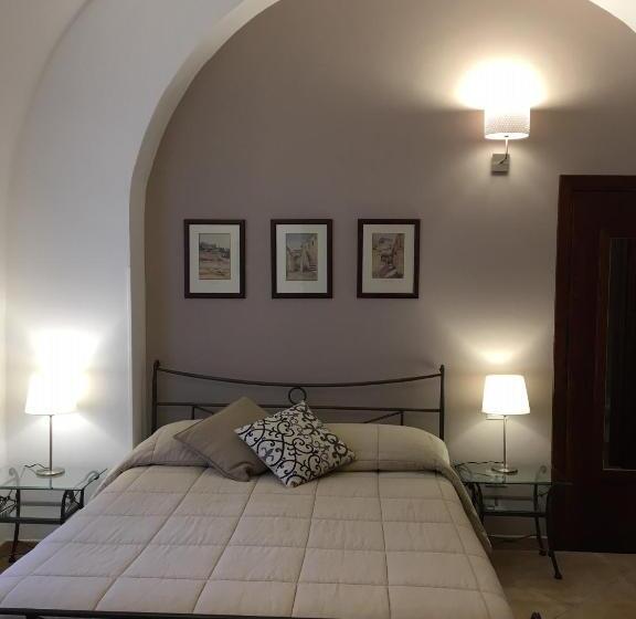 Номер Стандарт, B&b Macrina