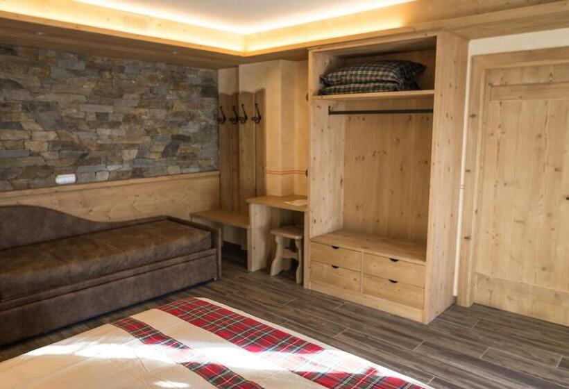 اتاق استاندارد سه نفره, Al Solìf