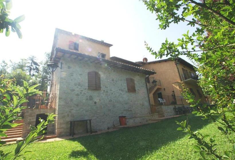 آپارتمان 1 خوابه با بالکن, Casale Del Monsignore