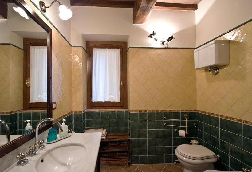 آپارتمان 1 خوابه با بالکن, Casale Del Monsignore