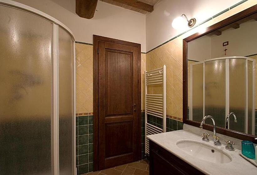 آپارتمان 1 خوابه با بالکن, Casale Del Monsignore