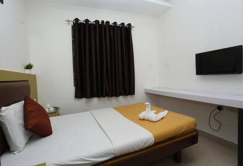 标准单人间, Gm Residency