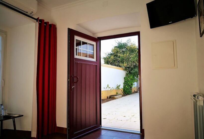 جناح إدارى, Casa Do Peso