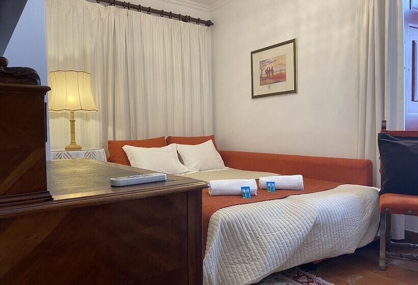 جناح إدارى, Casa Do Peso