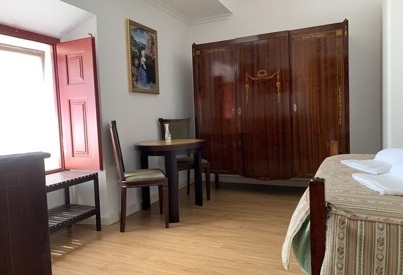 غرفة قياسية, Casa Do Peso