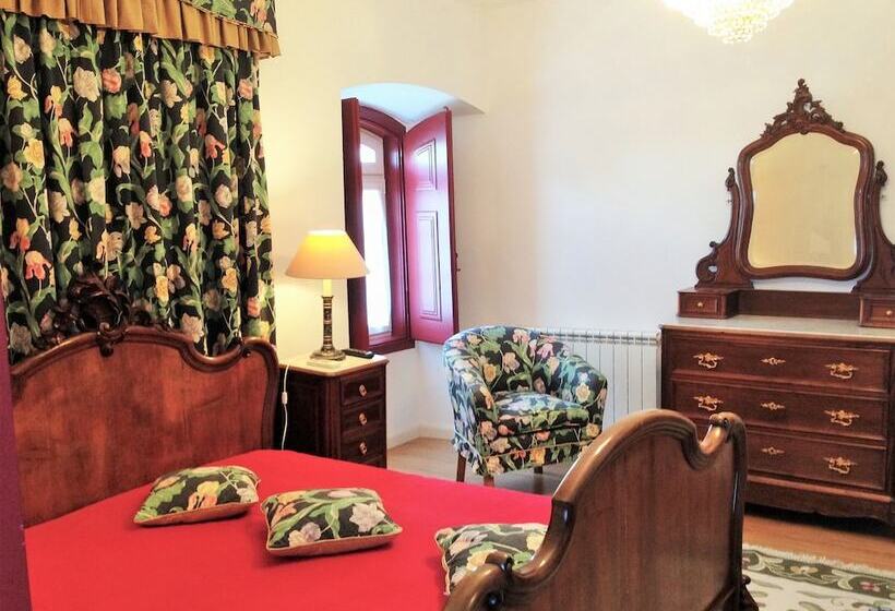 جناح إدارى, Casa Do Peso