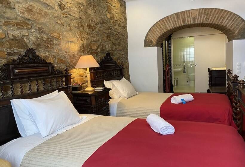 غرفة قياسية, Casa Do Peso