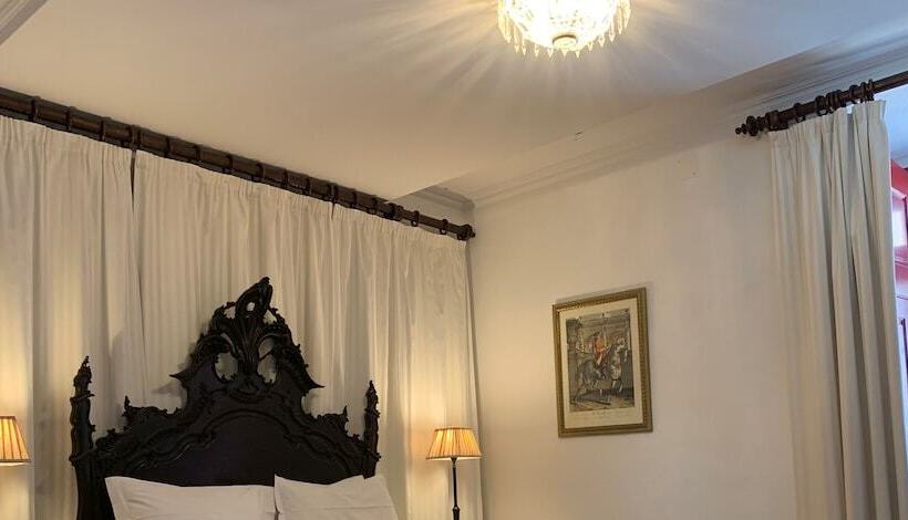 Президентский Люкс, Casa Do Peso